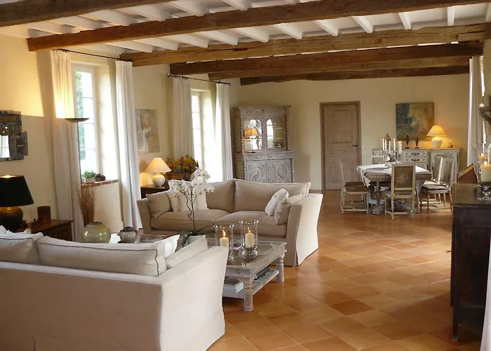 拉罗泽住宿加早餐旅馆 *