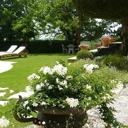 Château Larroze Couette-café Cahuzac-sur-Vère