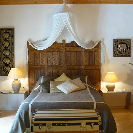 Château Larroze Couette-café *
